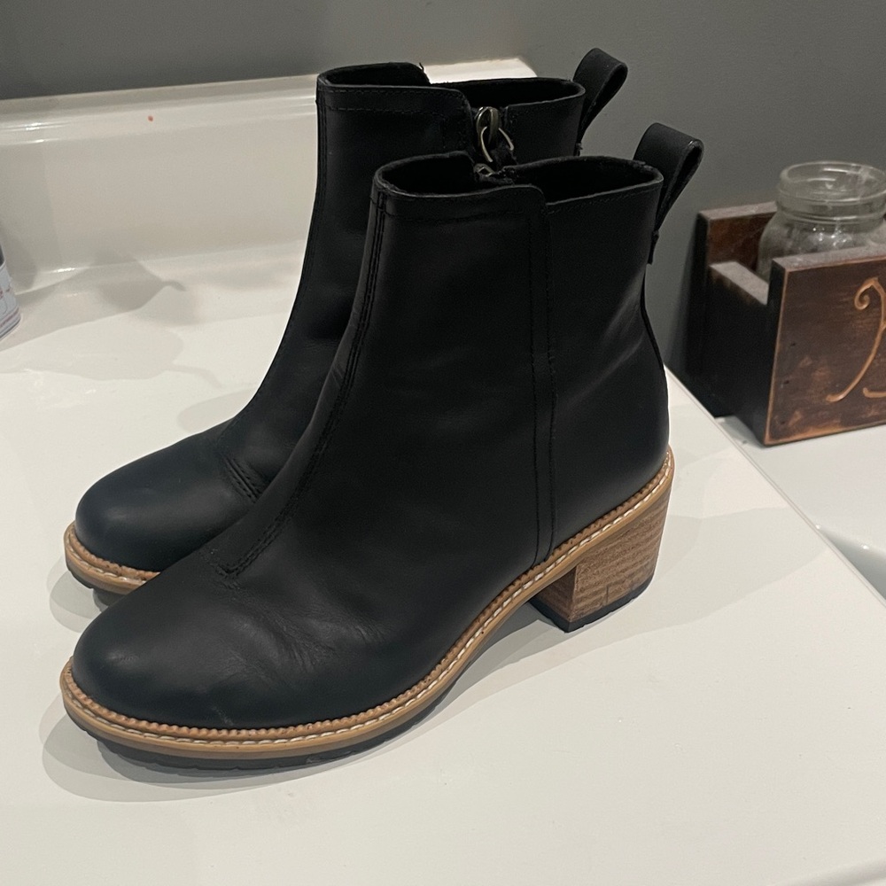 Toms Black Ankle Boots with Wooden Heel